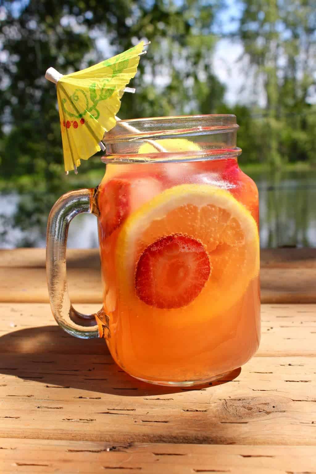 Fresh Strawberry Lemonade Homemade Food Junkie