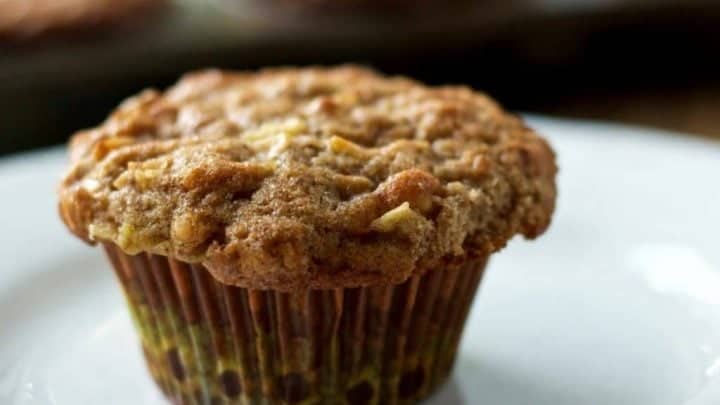 Fresh Apple Spice Muffins