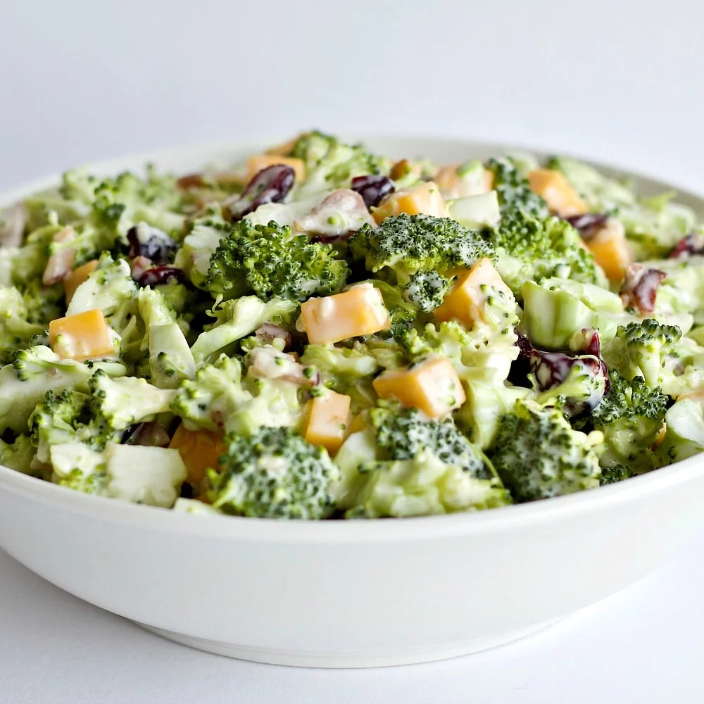 Bacon Cheddar Broccoli Salad Is Gluten Free And Low Carb. A Healthy, Nutritious Side Dish The Whole Family Will Love. Party Food, Grill Side Or Salad For Lunch!