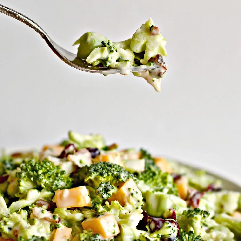 Bacon Cheddar Broccoli Salad