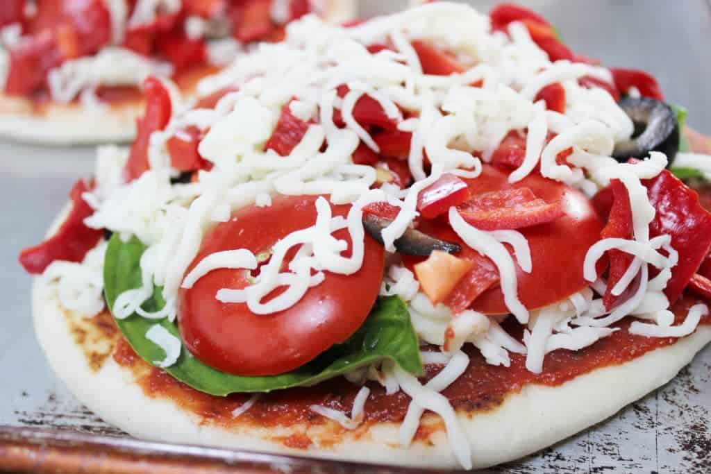 Homemade Pizzas On Indian Naan Bread By Http://Homemadefoodjunkie.com