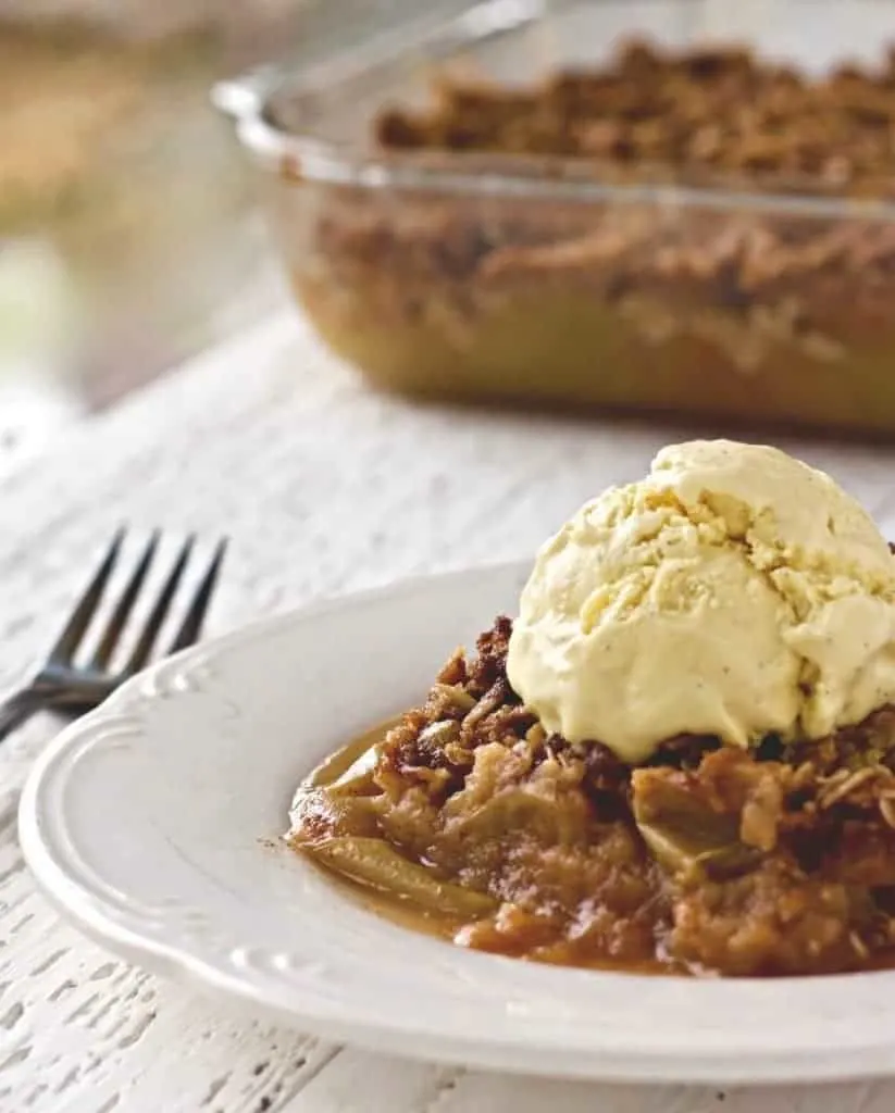 Apple Crisp With Coconut Oil And French Vanilla Bean Ice Cream