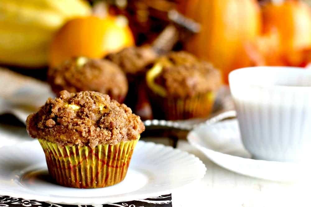 Homemade Pumpkin Cream Cheese Muffins