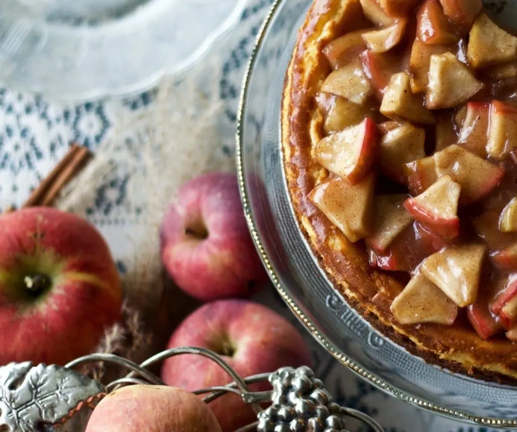 Apple Pie Cheesecake