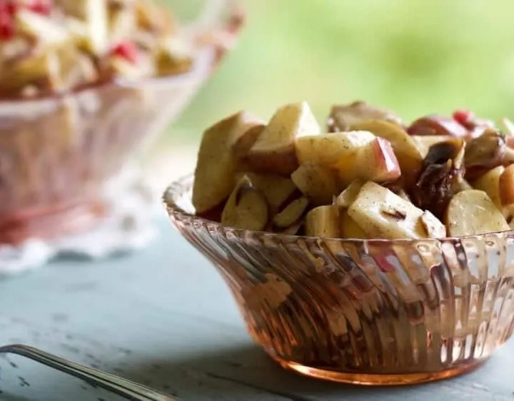 Apples Medley Salad