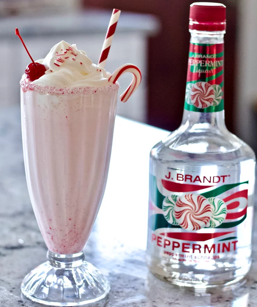 Peppermint Shake With Schnapps