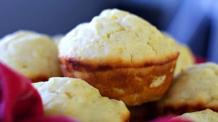 Pineapple Muffins