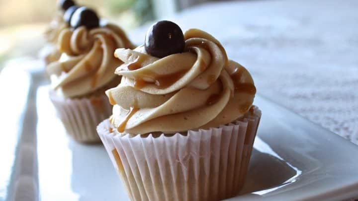 Coffee Cupcakes Salted Caramel Frosting Http://Homemadefoodjunkie.com
