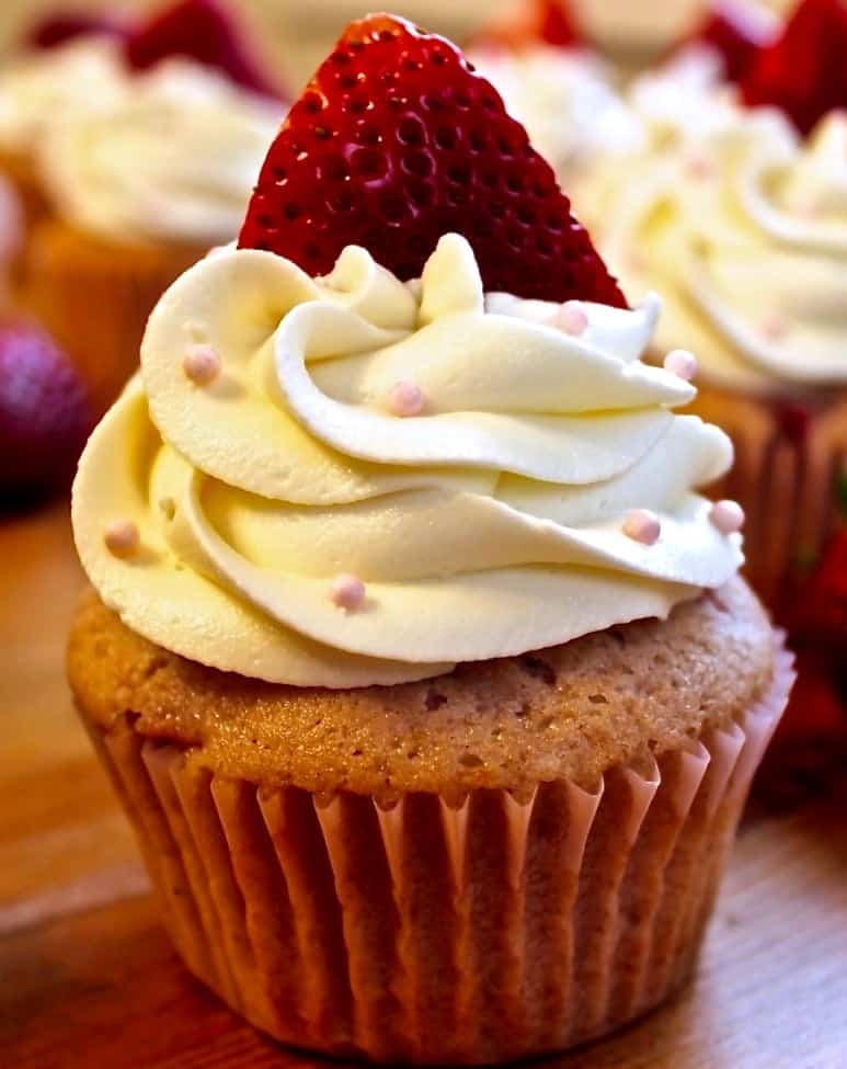 Fresh Strawberry Cupcakes - Homemade Food Junkie
