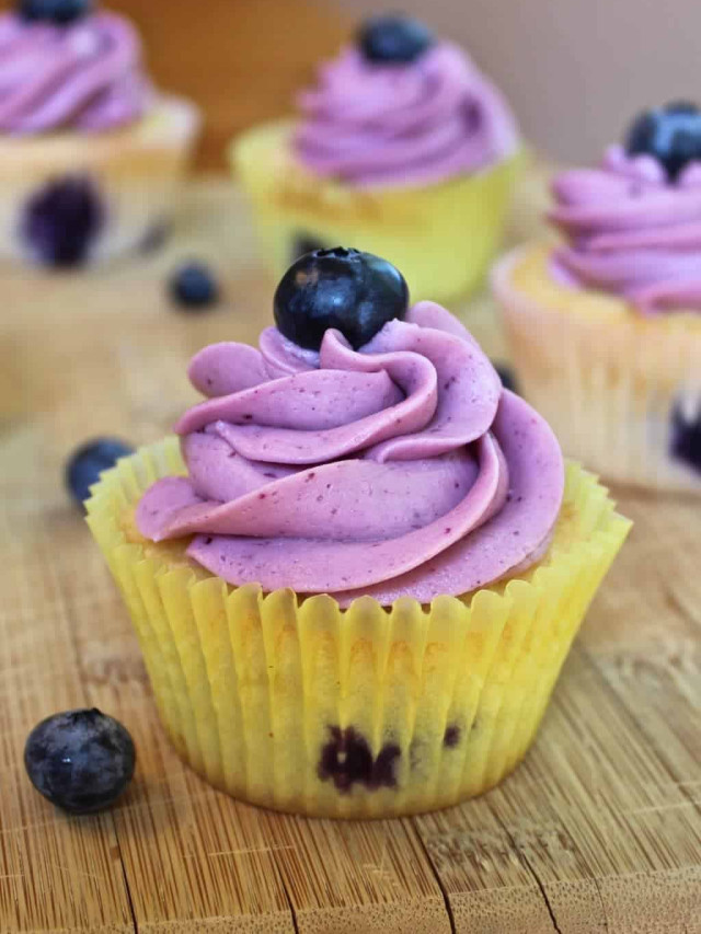 Chocolate Chip Cookie Dough Cupcakes 7 Lemon Blueberry Cupcakes