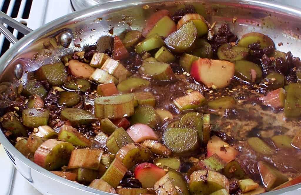 Fresh Rhubarb Ginger Sauce A Sweet, Spicy Glaze Perfect For Chicken And Pork! A Sweet Tart Sauce For A Flavor Accent To Your Grill, Stovetop Or Crockpot.full Of Beneficial Health Properties And It's Low-Fat, Low-Sodium, Dairy-Free, Gluten-Free! Http://Homemadefoodjunkie.com