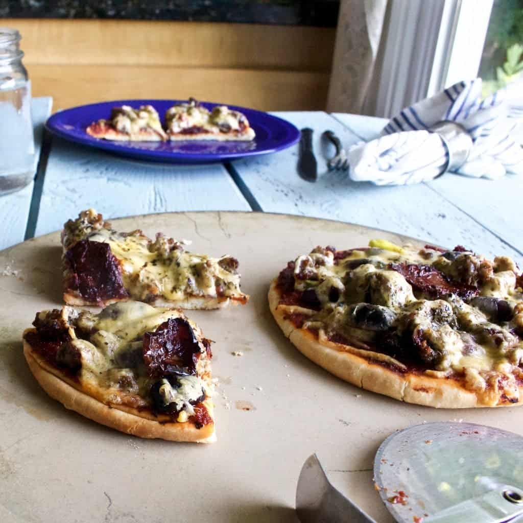 Mediterranean Naan Pizza