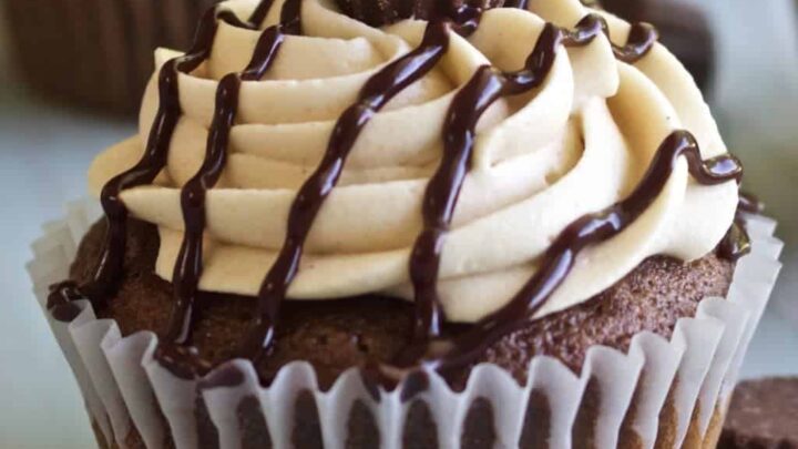 Reeses Peanut Butter Cupcakes