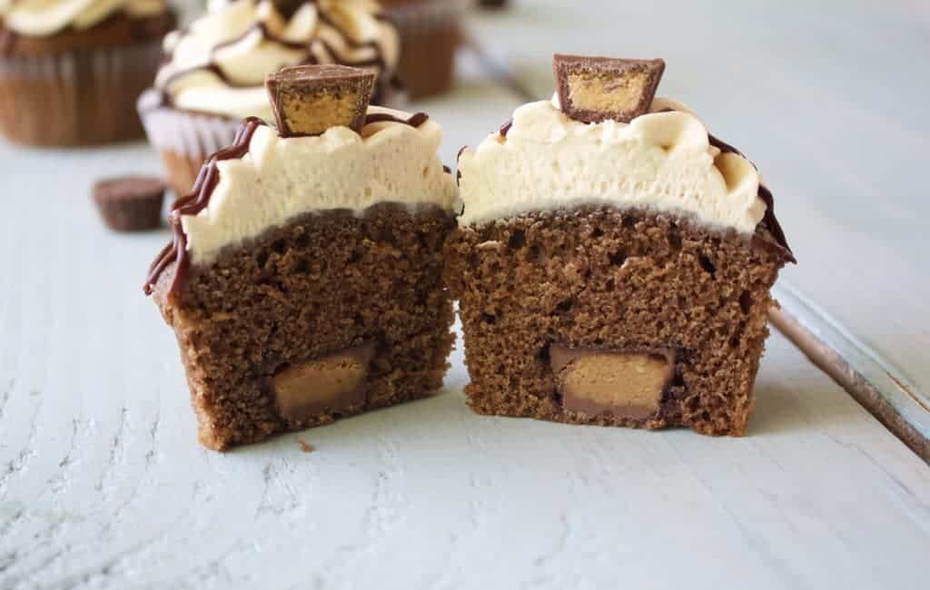 Reeses Peanut Butter Cupcakes