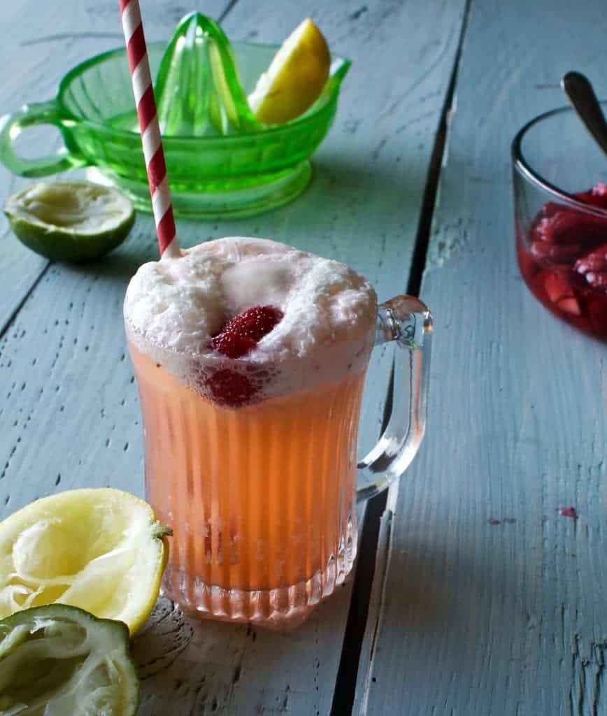 Refreshing Arnold Palmer Spiked Drink 8 Lemon Lime Strawberry Float
