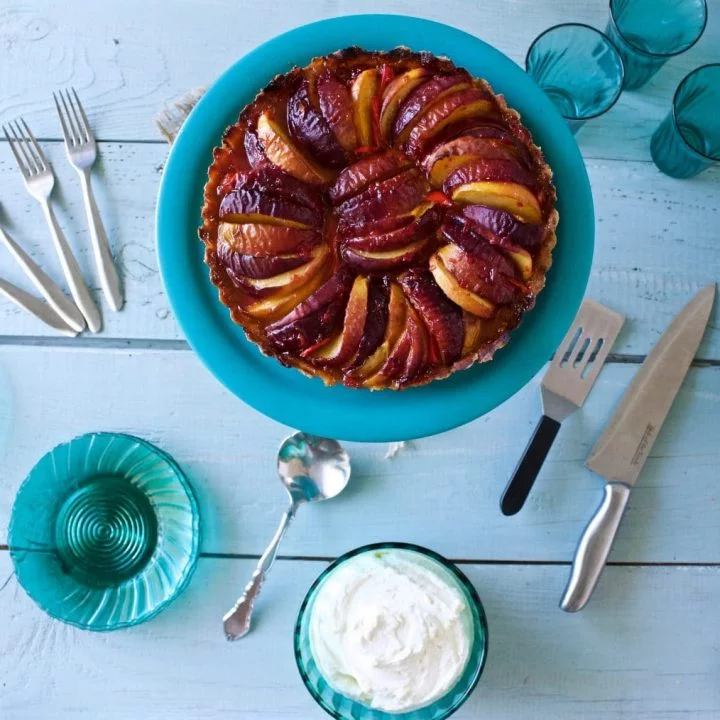 Peach Pepper Tart with Mascarpone topping