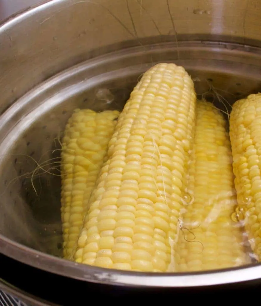 Freezing Corn On The Cob 3 Blanch Corn On The Cob For Freezing Out Of The Husk,For Longer Term Freezer Storage. Http://Homemadefoodjunkie.com