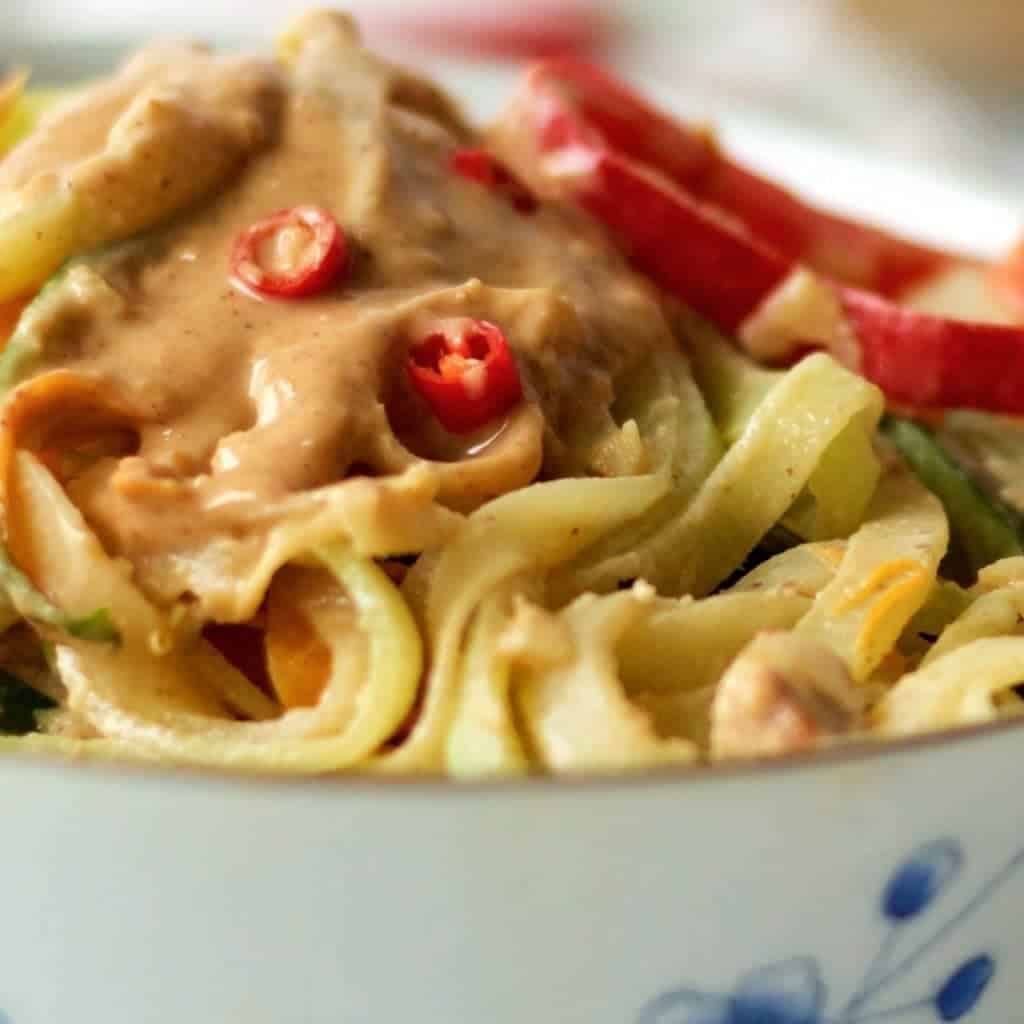 Peanut Sauce Ove Thai Zoodles