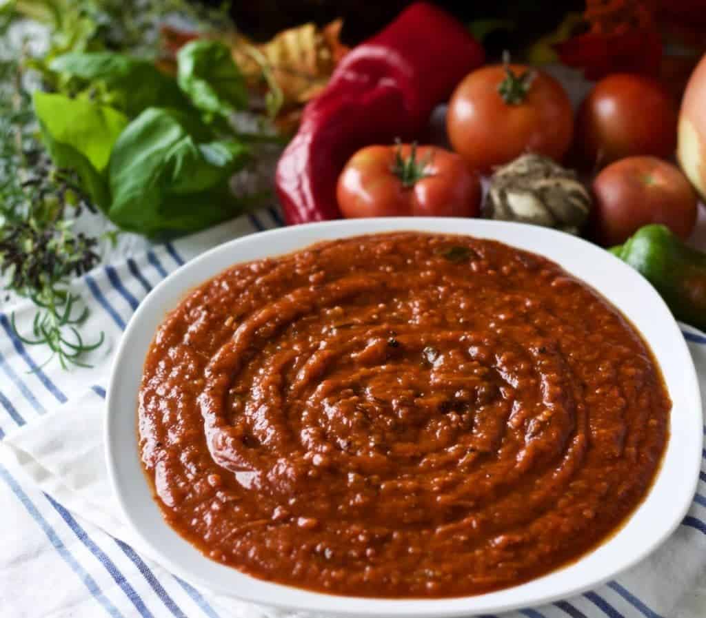 Roasted Slow Cooker Tomato Sauce