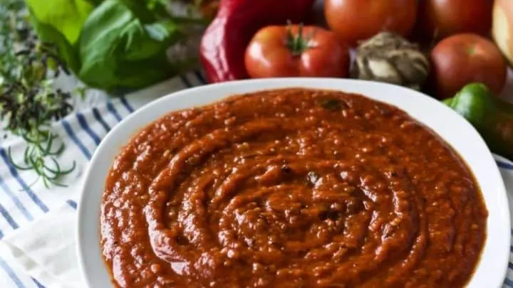 Roasted Slow Cooker Tomato Sauce