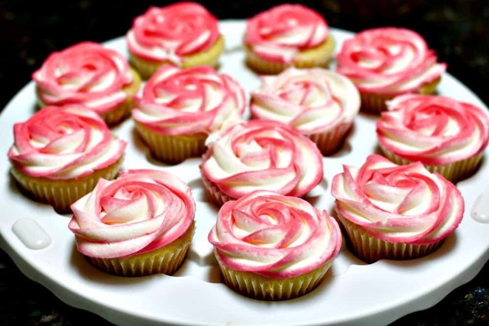 Moscato Cupcakes With Strawberry Frosting