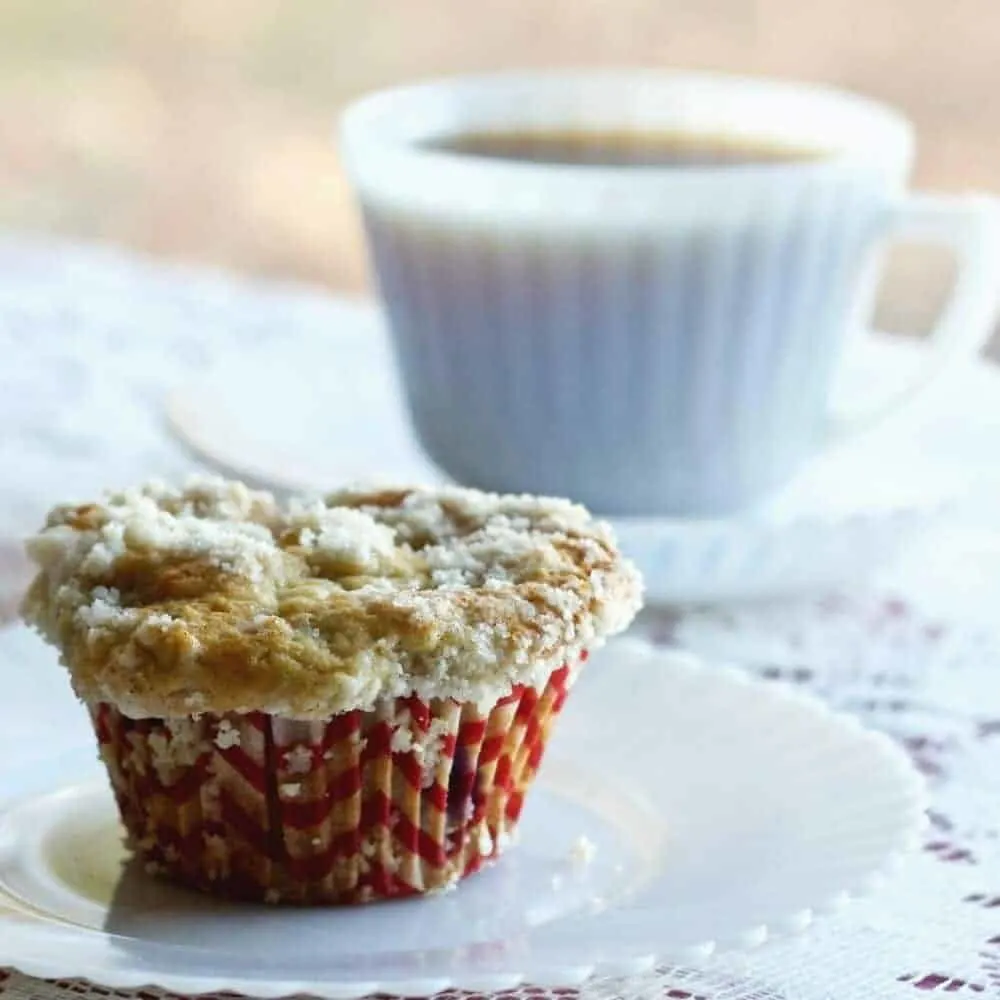 Rhubarb Blueberry Cardamom Streusel Muffins Http://Homemadefoodjunkie.com