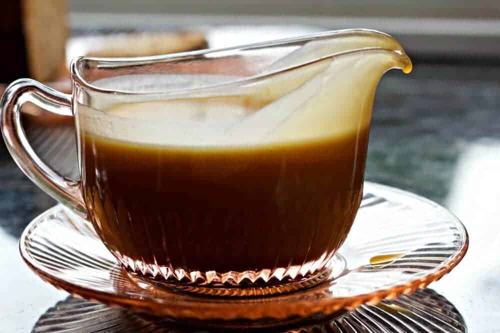 Homemade Buttermilk Caramel Sauce Is Rich, Thick And Delicious. This Sticky, Buttery Sauce Uses Real Butter And Buttermilk. The Flavor Is Outstanding! You Won't Buy Syrup For Ice Cream, Desserts Or Pancakes After Tasting This Delectable Sauce! Http://Homemadefoodjunkie.com