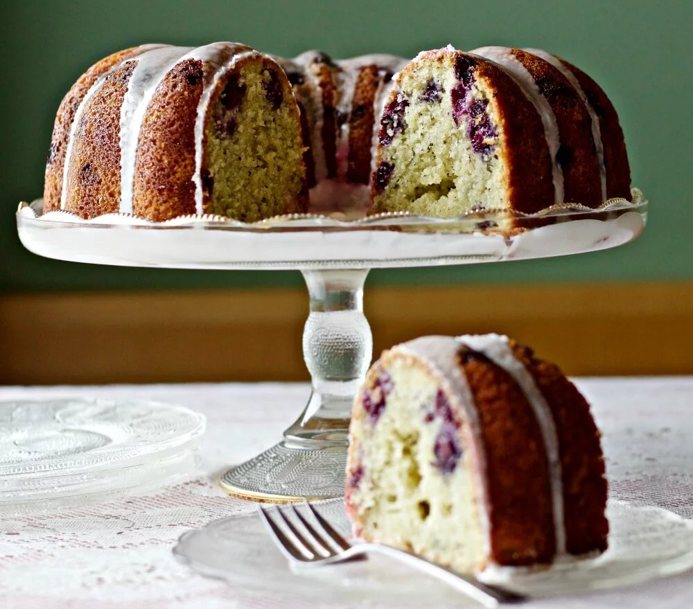 Blueberry Lemon Chia Seed Bundt Cake Http://Homemadefoodjunkie.com