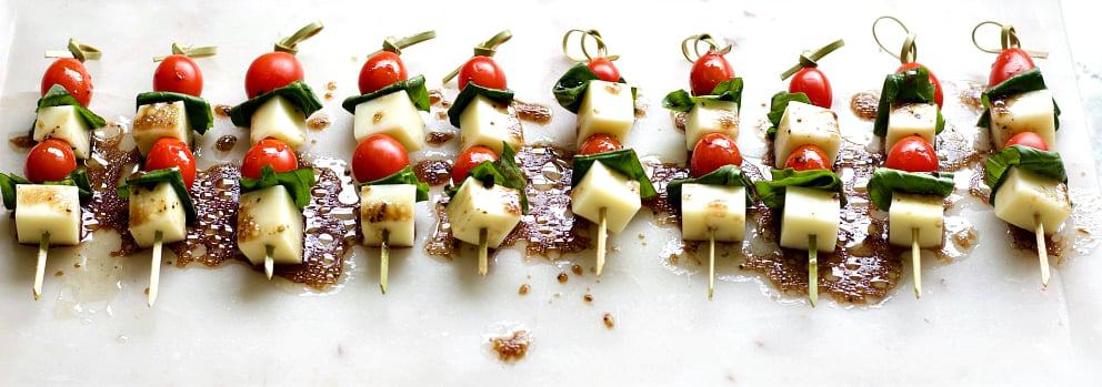 Caprese Salad Bites W Balsalmic