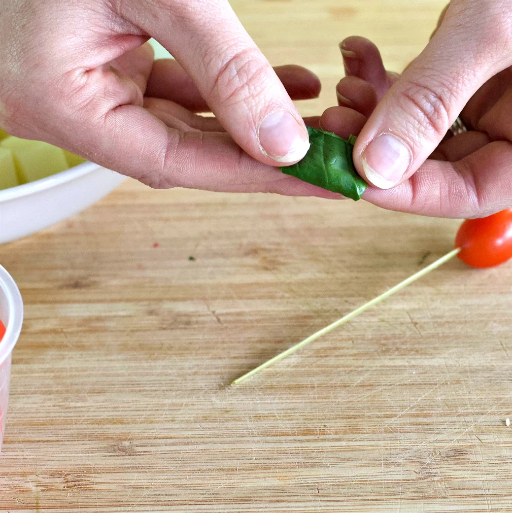 Caprese Salad Bites Appetizer Recipe-Homemade Food Junkie