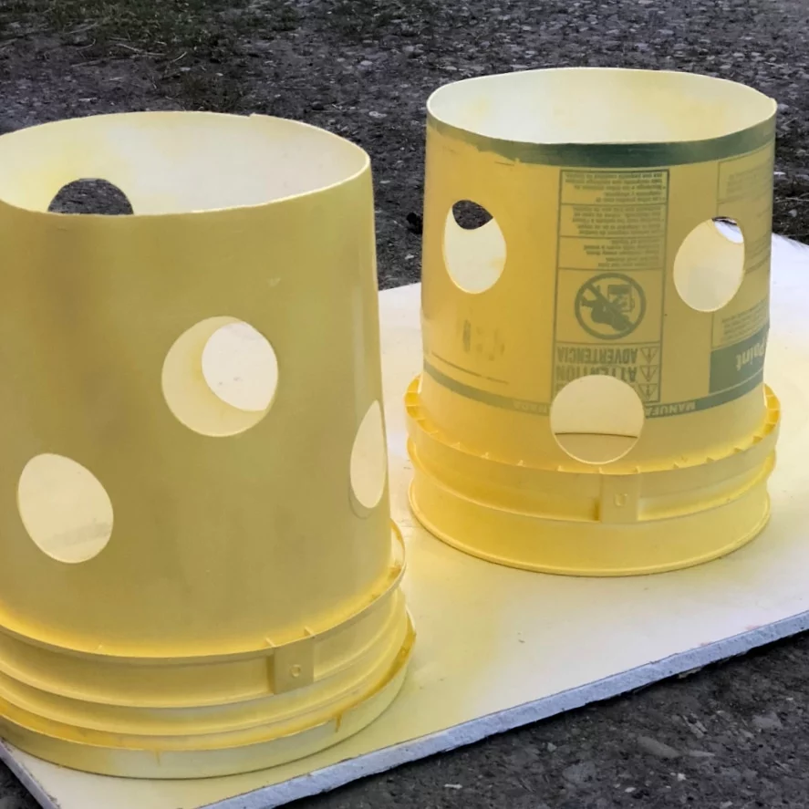 Easy Diy Strawberry Towers Tutorial 6 Buckets For Strawberry Towers