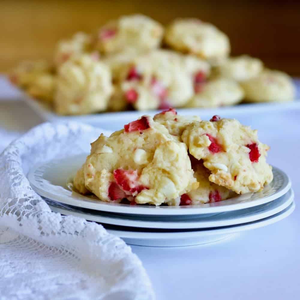 Strawberry White Chocolate Cookies