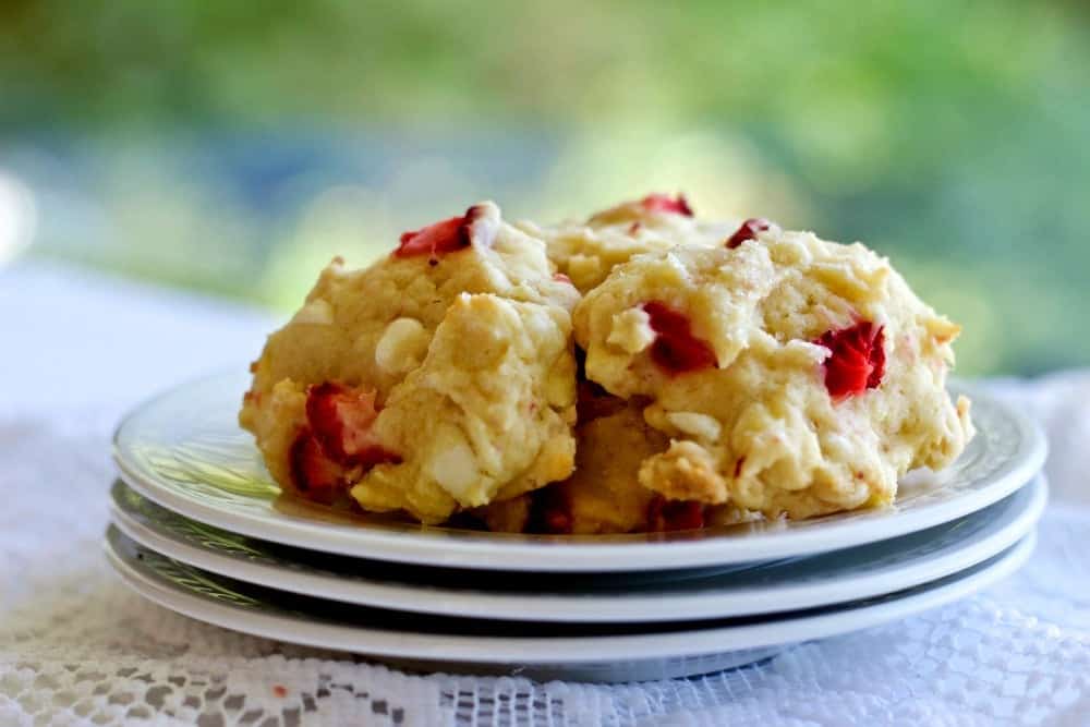 Strawberry White Chocolate Cookies