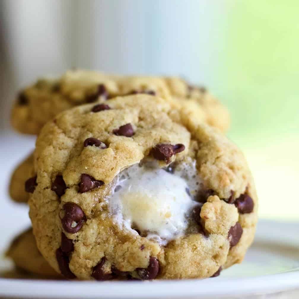 Mini S'mores Cookies Have All The Traditional S'mores Ingredients Blended Together Into An Amazing Flavorful Bite. Kids Love Em!