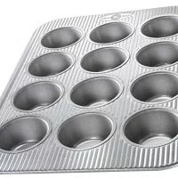 Usa Pan (1200Mf) Bakeware Cupcake And Muffin Pan, 12 Well, Nonstick &Amp; Quick Release Coating, Made In The Usa From Aluminized Steel
