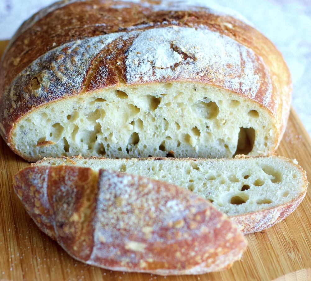 Roasted Garlic Sourdough Bread