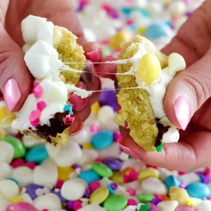 M&M Cookie Bars with white chocolate and mini marshmallows