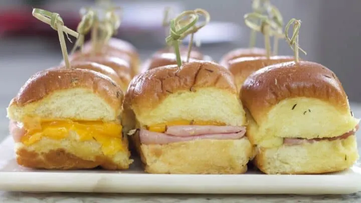 Hawaiian Roll Ham And Cheese Sliders Recipe 6 Ham And Cheese Sliders