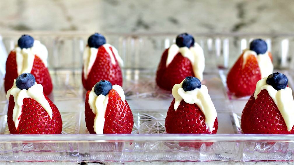 Strawberry Cheesecake Bites No Bake Fruit Appetizers 7 Strawberry Bites On A Party Tray.