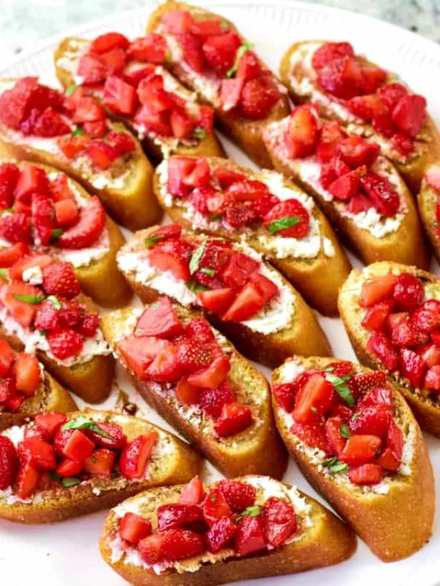 Cropped-Strawberry-Basil-Bruschetta.jpg