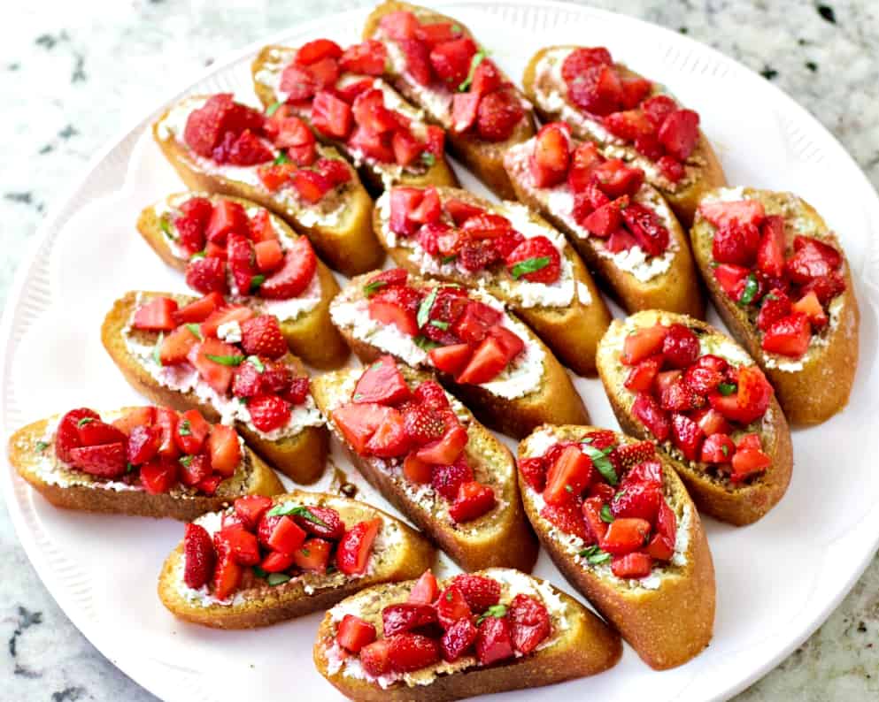 Baked Appetizers for Parties and Holidays 7 tray of strawberry basil bruschetta