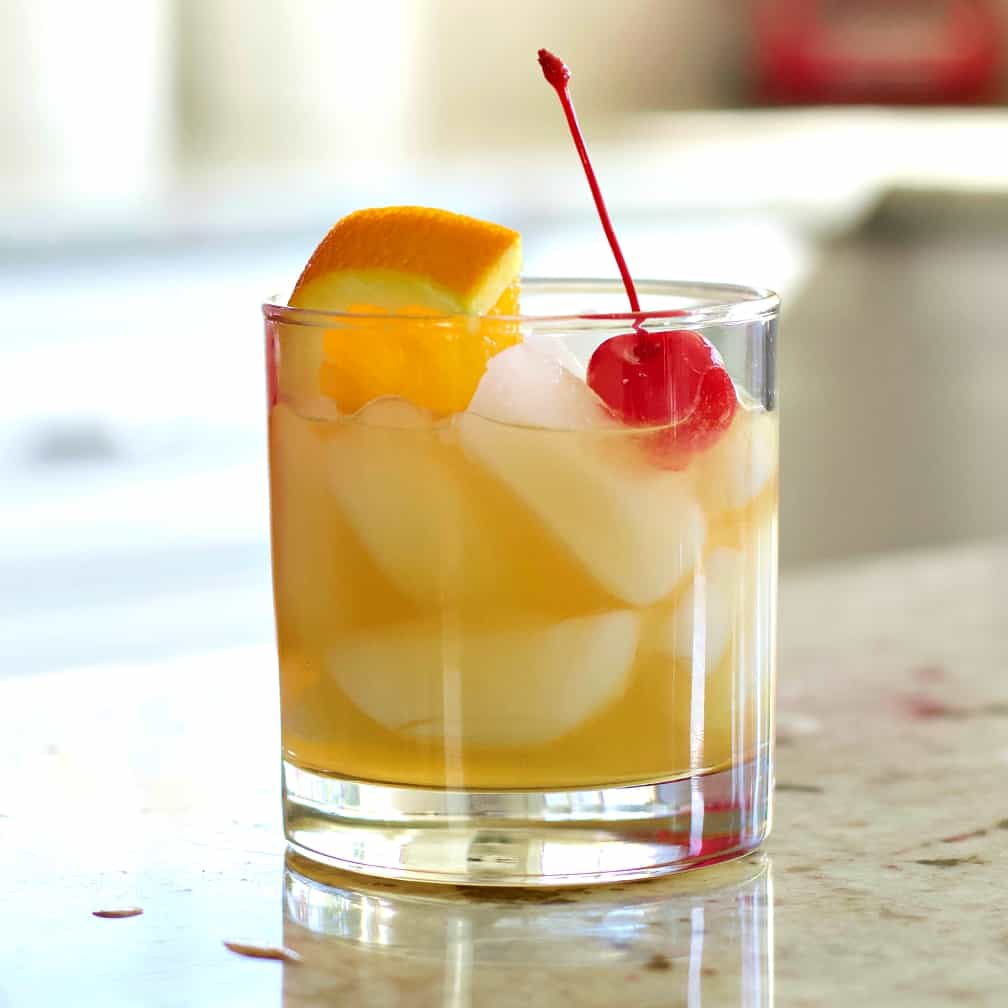 Garnished Amaretto Sour