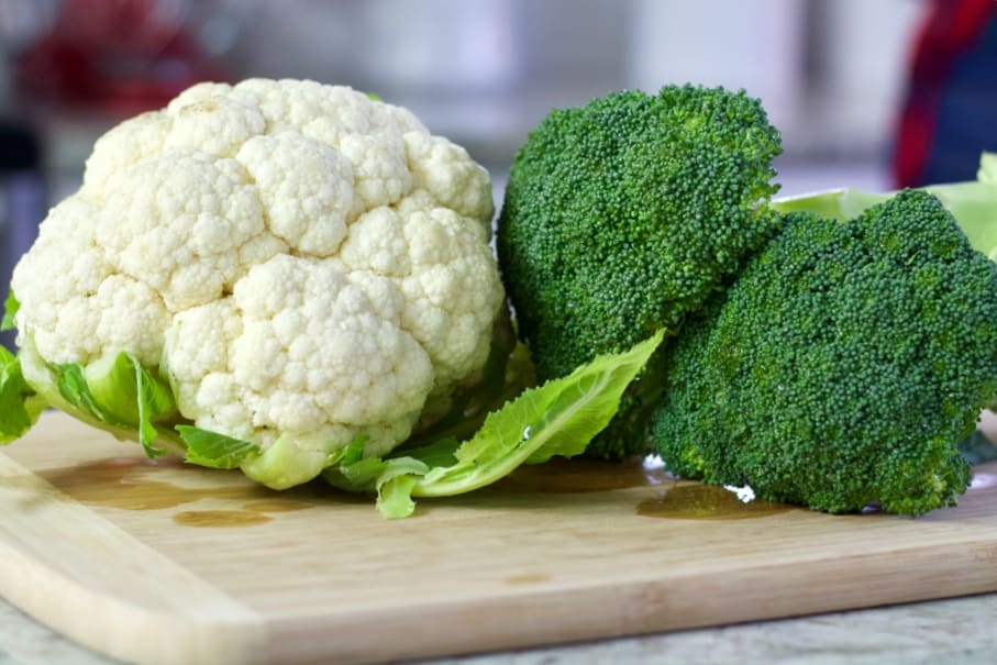 Top 6 cream of broccoli cauliflower soup 1 Creamy Cheesy Broccoli Cauliflower Soup