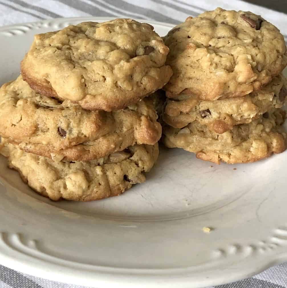 Sourdough Peanut Butter Oatmeal Cookies With Chocolate Chips