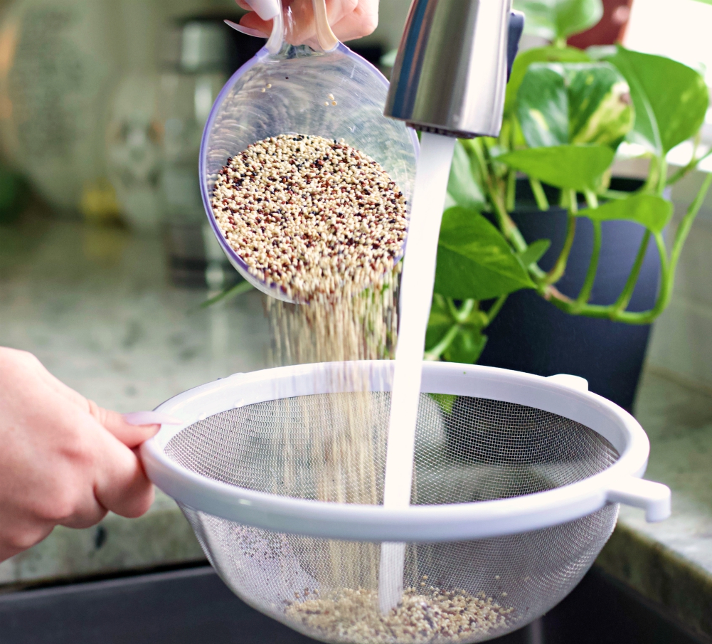 Cooking Quinoa Instant Pot Method 7 Rinsing Quinoa