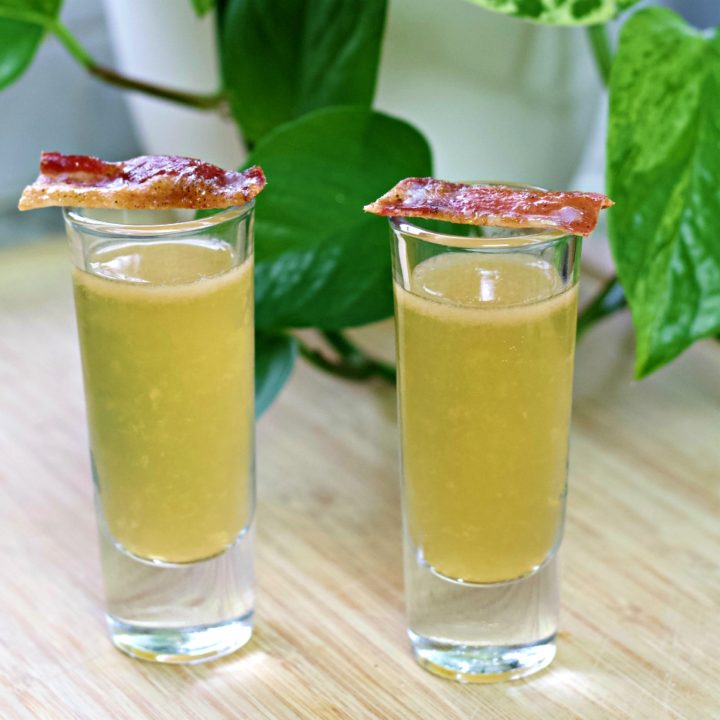 Irish breakfast shots with bacon