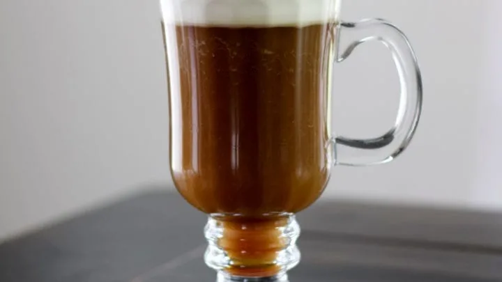 https://www.homemadefoodjunkie.com/wp-content/uploads/2021/01/irish-coffee-with-jameson-720x405.jpg.webp