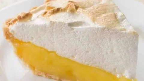 Homemade Lemon Meringue Pie Recipe 6 Lemon Meringue Pie-Single Slice