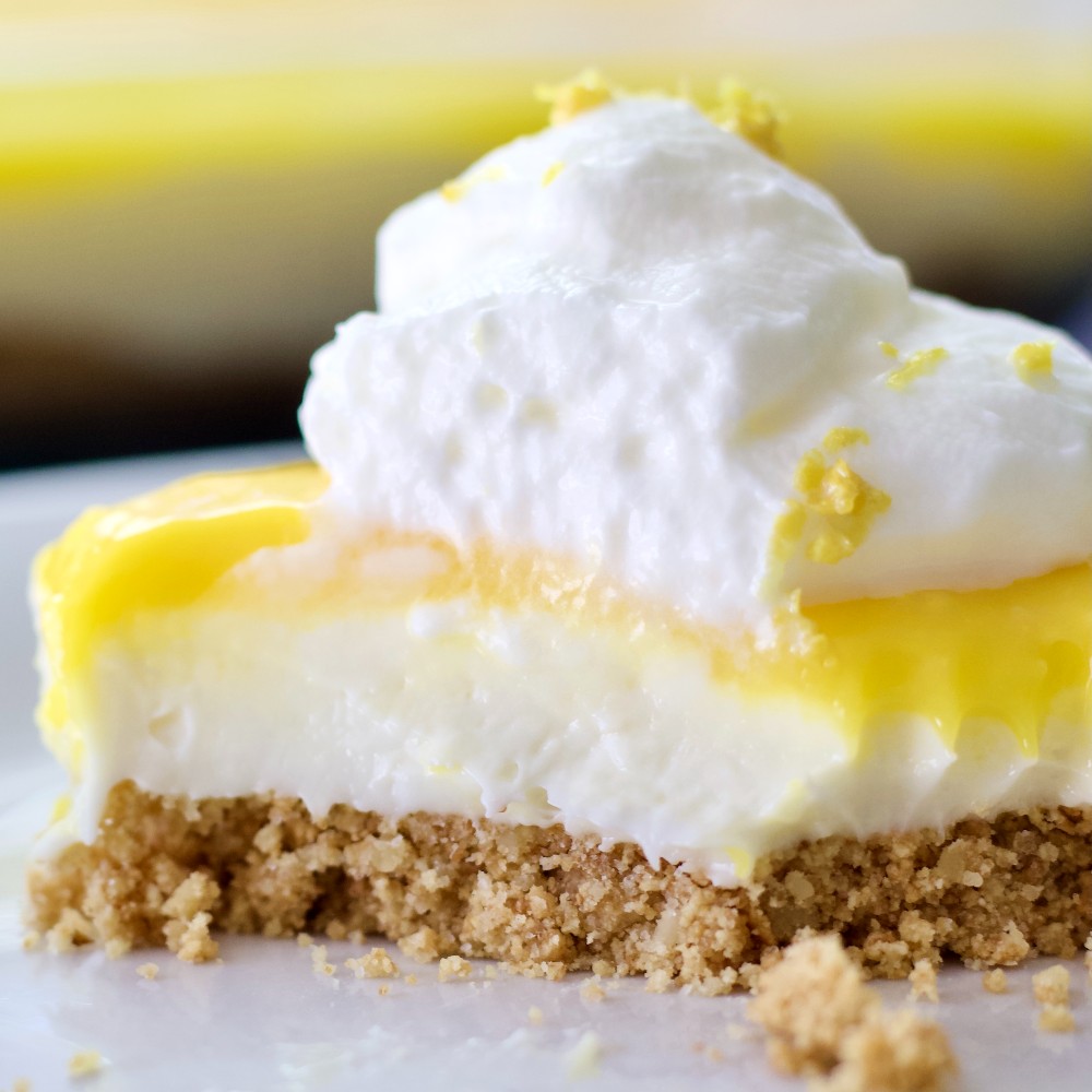 Lemon Cheesecake Bars