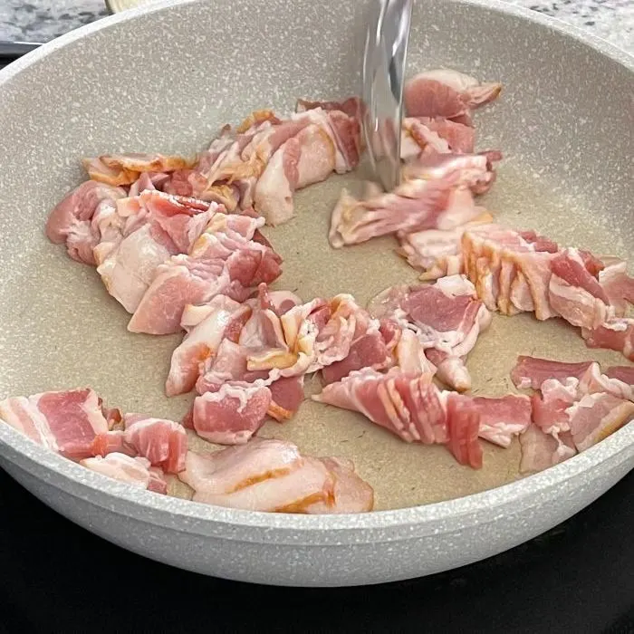 Corn Dip[-Frying Bacon